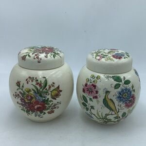 Two Vintage Sadler England Floral Ginger Jars with Lids